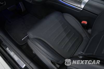 2023 Mercedes-Benz C 300 Sedan - zdjęcie 23 z 50 - miniatura