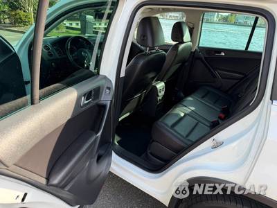2016 Volkswagen Tiguan SE - zdjęcie 12 z 20 - miniatura