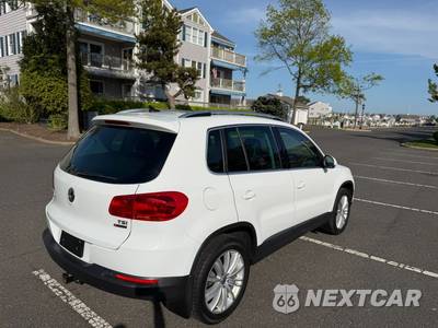 2016 Volkswagen Tiguan SE - zdjęcie 8 z 20 - miniatura