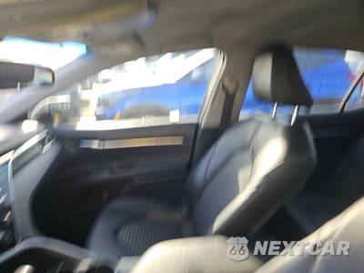 2018 Toyota Camry SE - zdjęcie 17 z 25 - miniatura