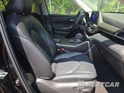 2023 Toyota Highlander Hybrid XLE - zdjęcie 8 z 21 - miniatura