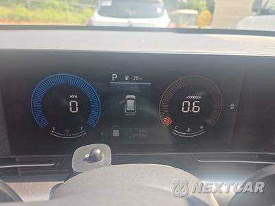 2025 Hyundai Kona SEL - zdjęcie 12 z 25 - miniatura