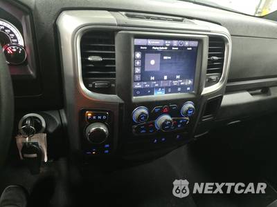 2022 Ram 1500 Classic Warlock Extended Cab Medium Bed - zdjęcie 11 z 24 - miniatura