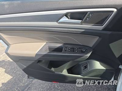 2021 Volkswagen Atlas Cross Sport V6 SEL - zdjęcie 9 z 20 - miniatura
