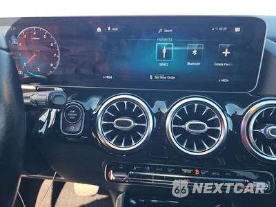 2021 Mercedes-Benz GLA 250 4MATIC - zdjęcie 11 z 23 - miniatura