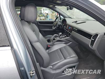 2021 Porsche Cayenne S - zdjęcie 8 z 25 - miniatura