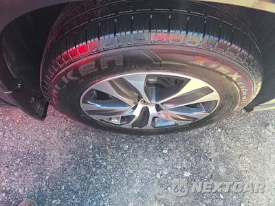 2022 Toyota Highlander XLE - zdjęcie 9 z 21 - miniatura