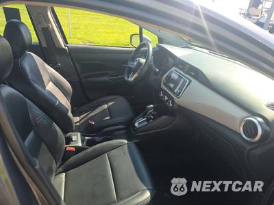 2021 Nissan Versa SV - zdjęcie 8 z 50 - miniatura