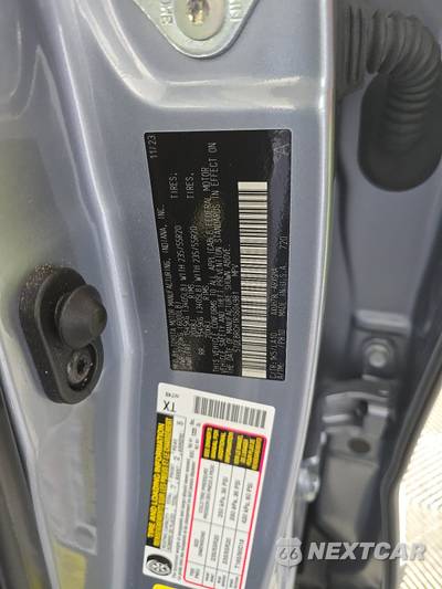 2024 Toyota Highlander Hybrid Platinum - zdjęcie 16 z 22 - miniatura