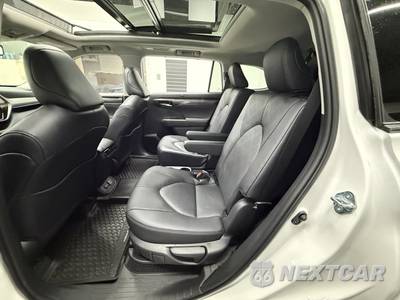 2026 Toyota Highlander Hybrid Platinum - zdjęcie 27 z 33 - miniatura