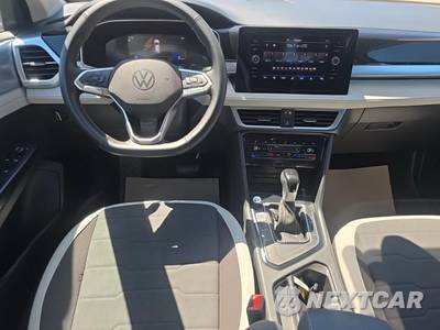 2025 Volkswagen Taos SE - zdjęcie 14 z 33 - miniatura