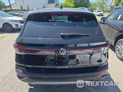 2025 Volkswagen Taos SE - zdjęcie 5 z 33 - miniatura
