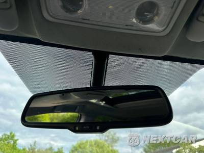 2015 Toyota RAV4 Limited - zdjęcie 28 z 42 - miniatura