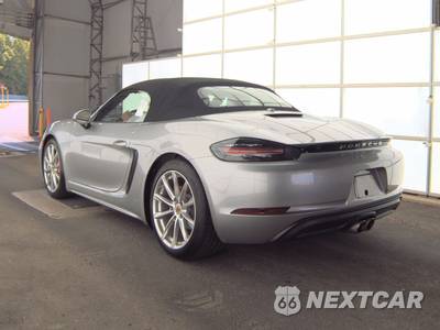 2022 Porsche 718 Boxster S - zdjęcie 8 z 23 - miniatura