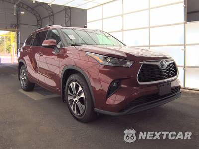 2022 Toyota Highlander Hybrid XLE - zdjęcie 4 z 24 - miniatura