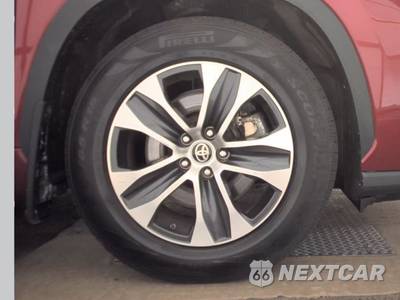 2022 Toyota Highlander Hybrid XLE - zdjęcie 10 z 24 - miniatura