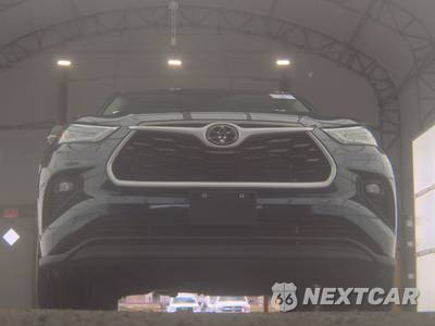 2023 Toyota Highlander LE - zdjęcie 3 z 23 - miniatura
