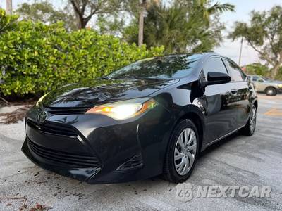 2018 Toyota Corolla LE Sedan - zdjęcie 5 z 33 - miniatura