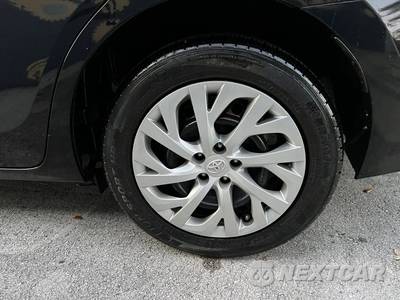 2018 Toyota Corolla LE Sedan - zdjęcie 15 z 33 - miniatura
