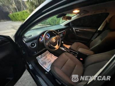 2018 Toyota Corolla LE Sedan - zdjęcie 27 z 33 - miniatura