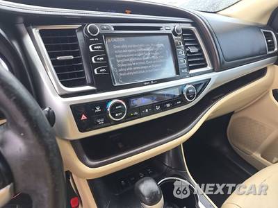2015 Toyota Highlander XLE - zdjęcie 11 z 18 - miniatura