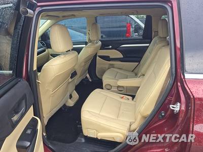 2015 Toyota Highlander XLE - zdjęcie 13 z 18 - miniatura