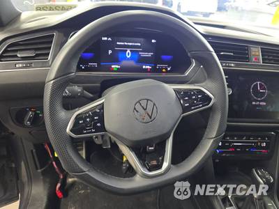 2022 Volkswagen Tiguan SE R-Line Black - zdjęcie 10 z 20 - miniatura