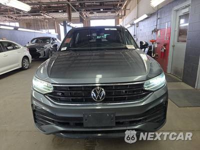 2022 Volkswagen Tiguan SE R-Line Black - zdjęcie 2 z 20 - miniatura