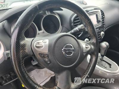 2011 Nissan JUKE SV - zdjęcie 10 z 42 - miniatura