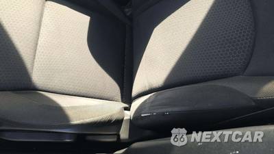 2011 Nissan JUKE SV - zdjęcie 29 z 42 - miniatura