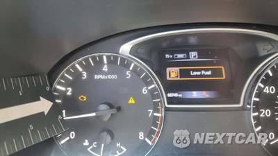 2019 Nissan Pathfinder SV - zdjęcie 24 z 28 - miniatura