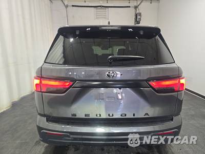 2024 Toyota Sequoia TRD Off-Road - zdjęcie 5 z 21 - miniatura