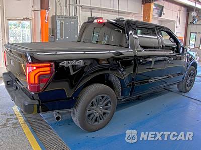 2024 Ford F-150 Platinum Crew Cab Short Bed - zdjęcie 4 z 20 - miniatura