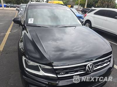 2021 Volkswagen Tiguan SE R-Line Black - zdjęcie 2 z 27 - miniatura