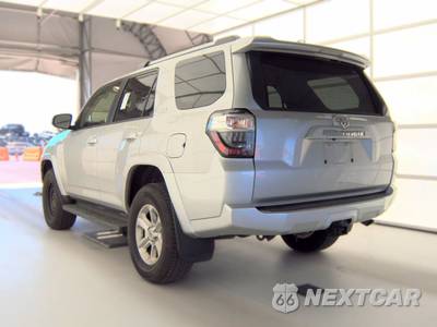 2024 Toyota 4Runner SR5 - zdjęcie 6 z 34 - miniatura
