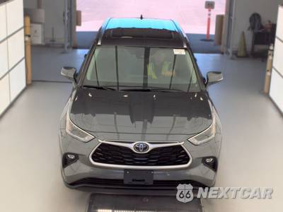2021 Toyota Highlander XLE - zdjęcie 2 z 21 - miniatura