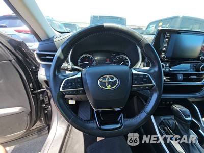 2021 Toyota Highlander XLE - zdjęcie 10 z 21 - miniatura