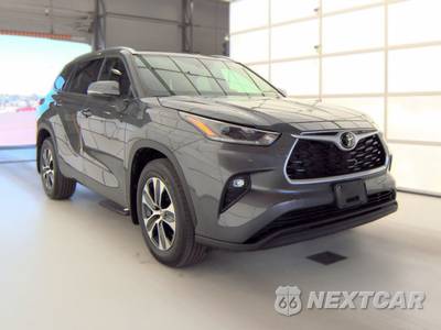 2021 Toyota Highlander XLE - zdjęcie 3 z 21 - miniatura