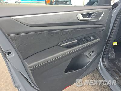 2025 Volkswagen Atlas Cross Sport 2.0T SE w/Technology - zdjęcie 9 z 20 - miniatura