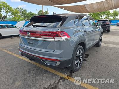 2025 Volkswagen Atlas Cross Sport 2.0T SE w/Technology - zdjęcie 4 z 20 - miniatura