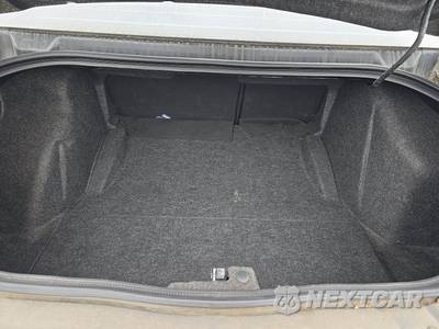 2018 Dodge Challenger SXT - zdjęcie 16 z 33 - miniatura