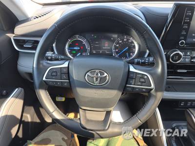 2022 Toyota Highlander Hybrid XLE - zdjęcie 10 z 29 - miniatura