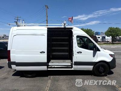 2023 Mercedes-Benz Sprinter 2500 Cargo Van Standard Roof 144.0" WB - zdjęcie 9 z 44 - miniatura