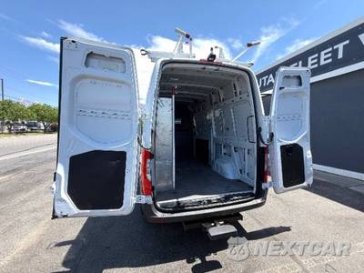 2023 Mercedes-Benz Sprinter 2500 Cargo Van Standard Roof 144.0" WB - zdjęcie 6 z 44 - miniatura