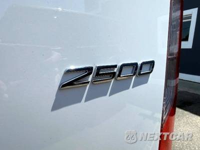 2023 Mercedes-Benz Sprinter 2500 Cargo Van Standard Roof 144.0" WB - zdjęcie 15 z 44 - miniatura