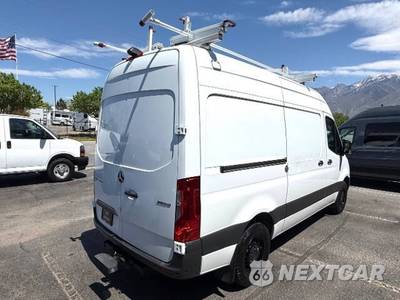 2023 Mercedes-Benz Sprinter 2500 Cargo Van Standard Roof 144.0" WB - zdjęcie 11 z 44 - miniatura