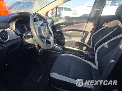 2021 Nissan Versa SV - zdjęcie 7 z 37 - miniatura
