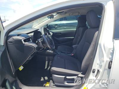 2025 Toyota Corolla LE Sedan - zdjęcie 7 z 20 - miniatura