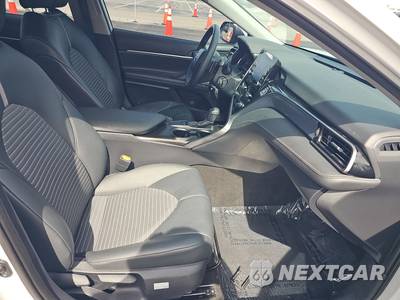 2024 Toyota Camry SE - zdjęcie 8 z 26 - miniatura