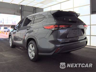 2023 Toyota Highlander Hybrid LE - zdjęcie 6 z 33 - miniatura